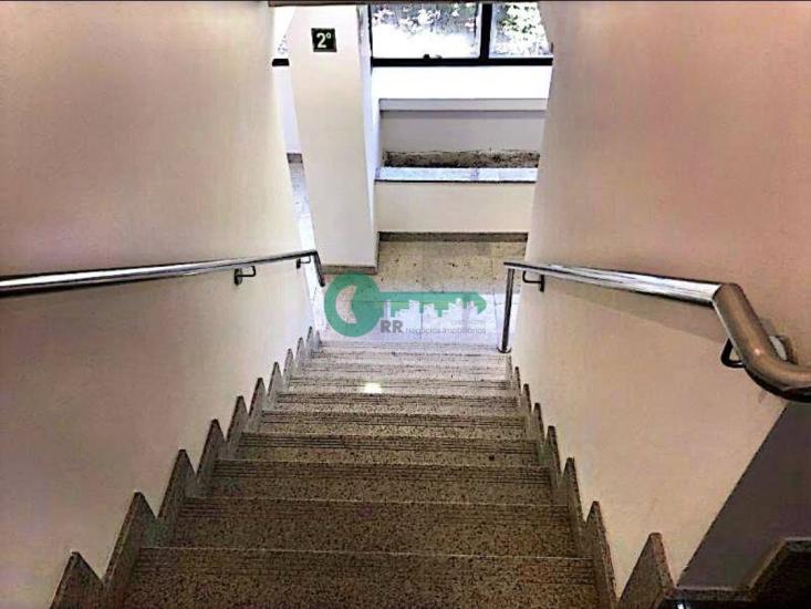 predio-venda-rua-muniz-barreto-1136465